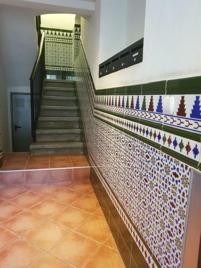 Amparito Apartment - Casc Antic Tarragona Exteriör bild